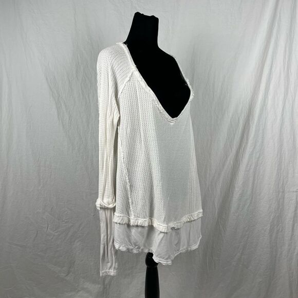 We The Free Oversized Scoop Neck Waffle Knit Thermal Top - Women’s XS - Picture 4 of 7